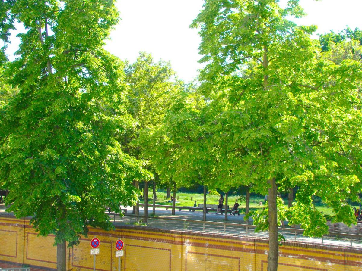 Bnb Potsdamer Platz Rooms & Apartments Berlin Bagian luar foto