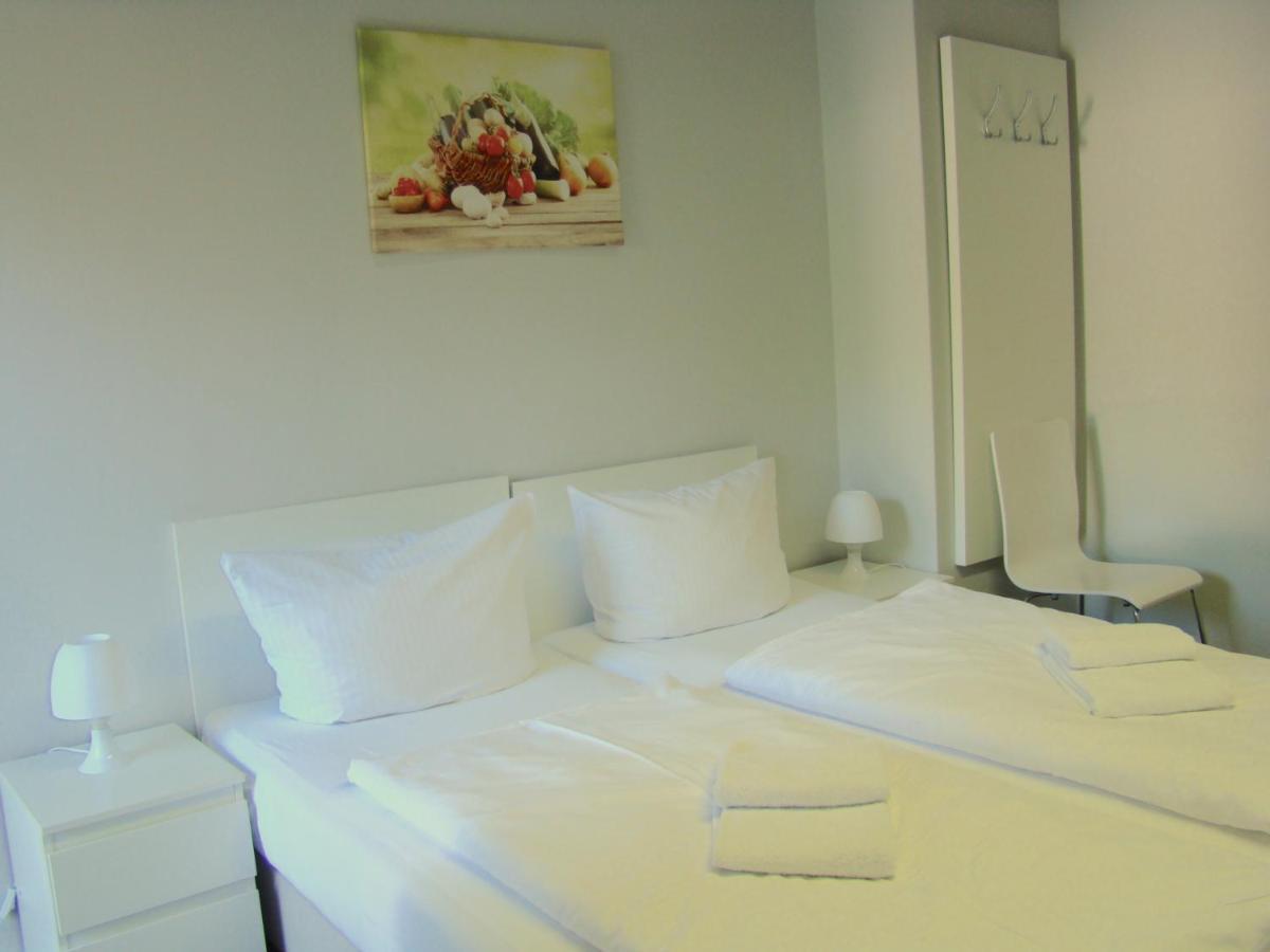 Bnb Potsdamer Platz Rooms & Apartments Berlin Bagian luar foto