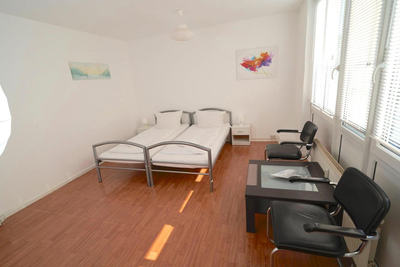 Bnb Potsdamer Platz Rooms & Apartments Berlin Bagian luar foto