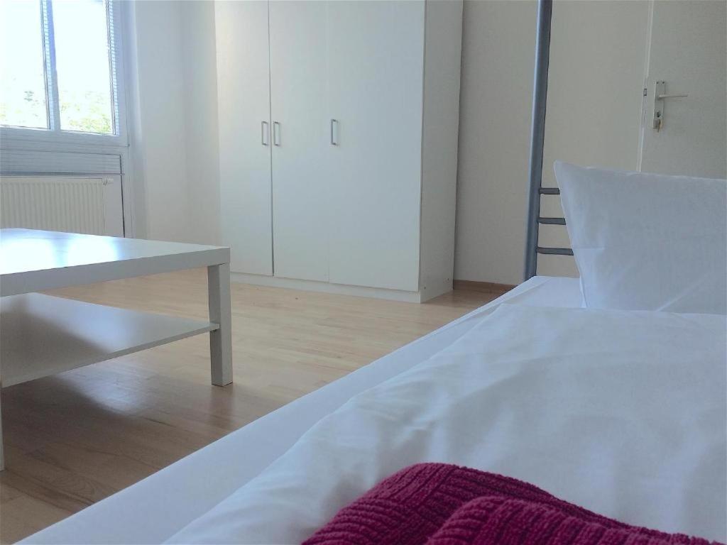 Bnb Potsdamer Platz Rooms & Apartments Berlin Bagian luar foto